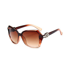 Load image into Gallery viewer, OUBINEW Brand woman's big frame sunglasses Street fashion High-grade resin sunglasses